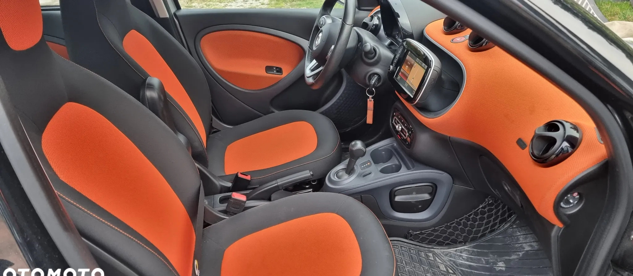 Smart Forfour cena 53000 przebieg: 13600, rok produkcji 2018 z Kwidzyn małe 191